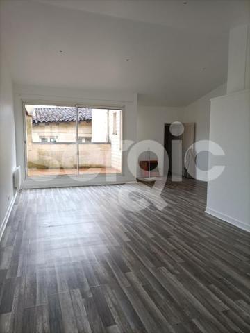 Location 2 Pieces 82 33000 Bordeaux 57 3555 01 0001