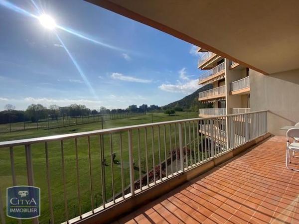 Appartement à louer 1 pièce 32.35m²