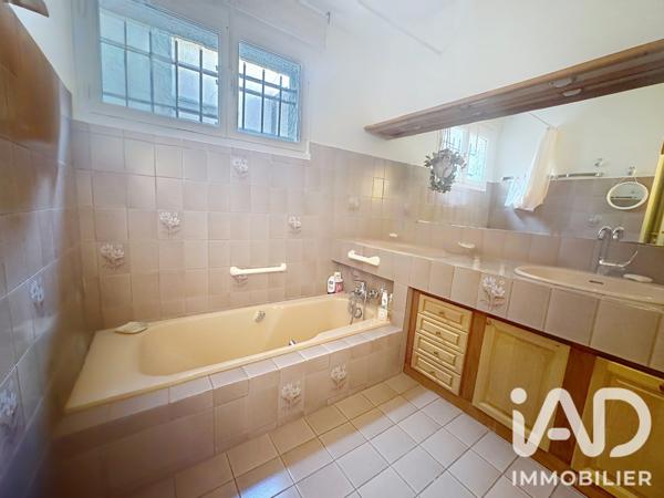 Maison à vendre 6 pièces 200 m² Frontignan