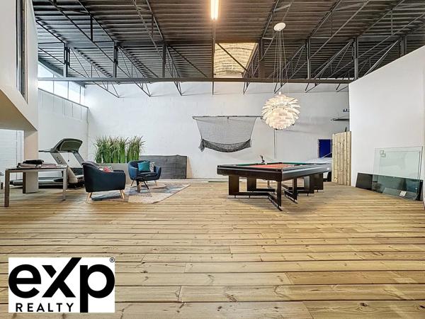 LOFT DE PRESTIGE À VENDRE MANTES-LA-JOLIE • 494m² • PISCINE • VUE COLLÉGIALE-5 chambres • Proche Paris train • 1 150 000 €