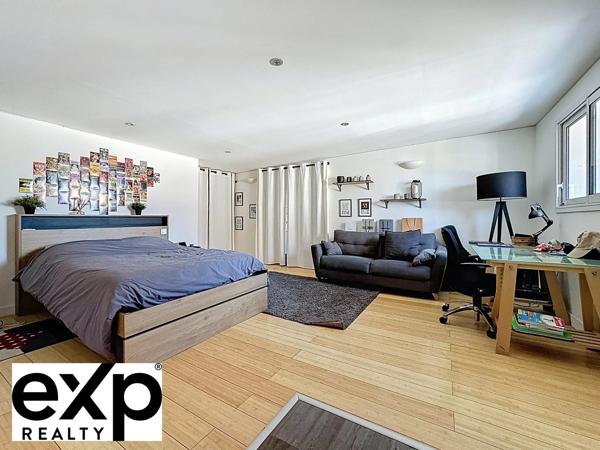 LOFT DE PRESTIGE À VENDRE MANTES-LA-JOLIE • 494m² • PISCINE • VUE COLLÉGIALE-5 chambres • Proche Paris train • 1 150 000 €