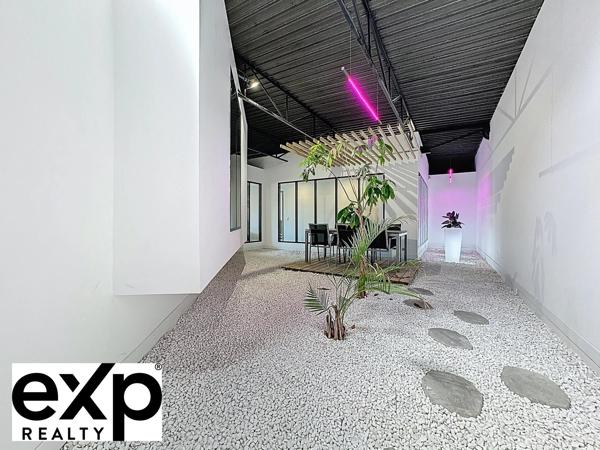 LOFT DE PRESTIGE À VENDRE MANTES-LA-JOLIE • 494m² • PISCINE • VUE COLLÉGIALE-5 chambres • Proche Paris train • 1 150 000 €