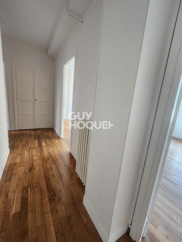 APPARTEMENT À VENDRE DE 4 PIÈCES DE 118,00 M²