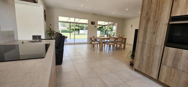 Maison récente de 115 m² sur 1 600 m² de terrain