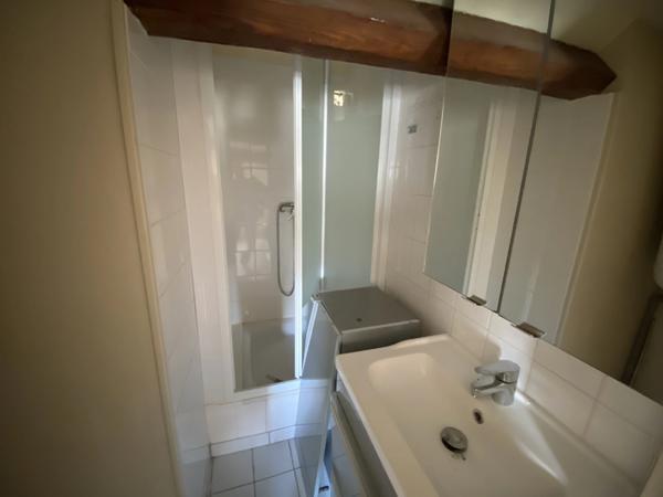 Entre place Wilson et Parc de la Colombière T2 rénové en 2023