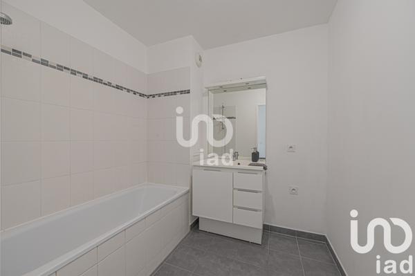 Appartement à vendre 3 pièces 68 m² Rosny-sous-Bois