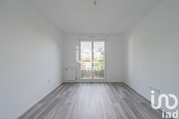 Appartement à vendre 3 pièces 68 m² Rosny-sous-Bois