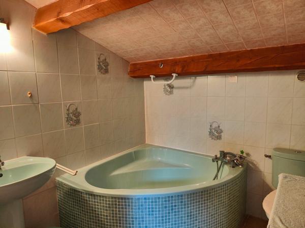 Maison à vendre    5 pièces •  Marguerittes