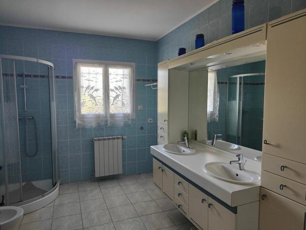 Maison à vendre    5 pièces •  Marguerittes