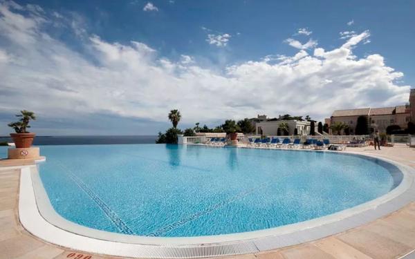 Appartement à vendre    2 pièces • 27,01 m2 Cannes