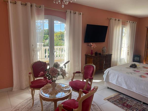 EXCLUSIVITE AU THOR - PROCHE L'ISLE SUR LA SORGUE ET AVIGNON - MAISON A VENDRE + TERRAIN A BATIR CONSTRUCTIBLE - TERRAIN 1500 M²