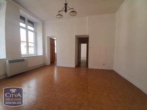 Appartement à louer 3 pièces 65.6m² Saint-Omer (62500)