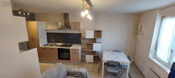 Immeuble à vendre à Houdain dans le Pas-de-Calais (62150), ref : 21/2544