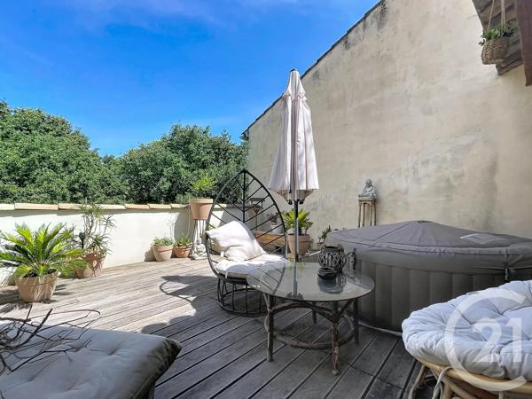 Maison à vendre  7 pièces - 166,90 m 2   BAGNOLS SUR CEZE  - 30