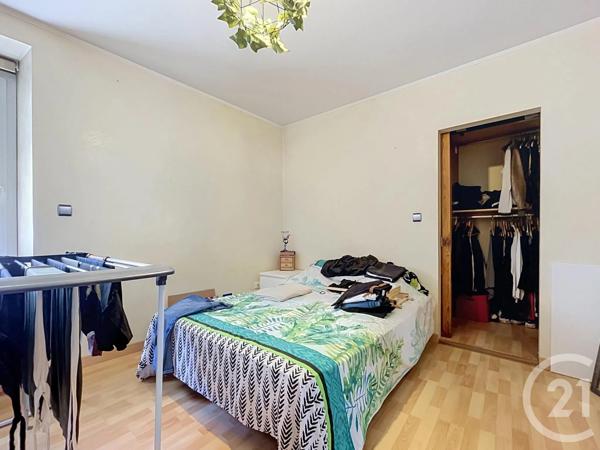Maison à vendre  7 pièces - 166,90 m 2   BAGNOLS SUR CEZE  - 30