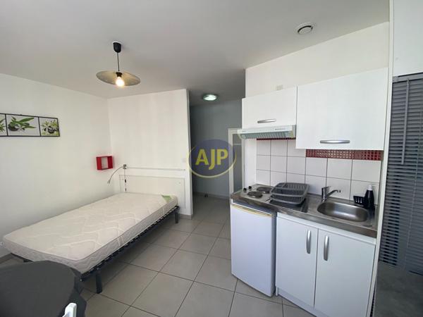 Location appartement Rochefort : 435 € - AJP Immobilier Rochefort