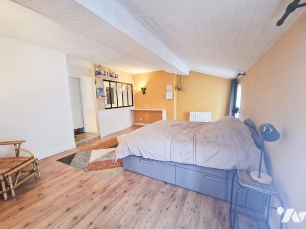 CHARMANT T2  EN DUPLEX CENTRE PIETONNIER DE GAP