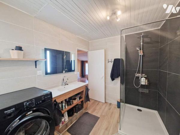 CHARMANT T2  EN DUPLEX CENTRE PIETONNIER DE GAP
