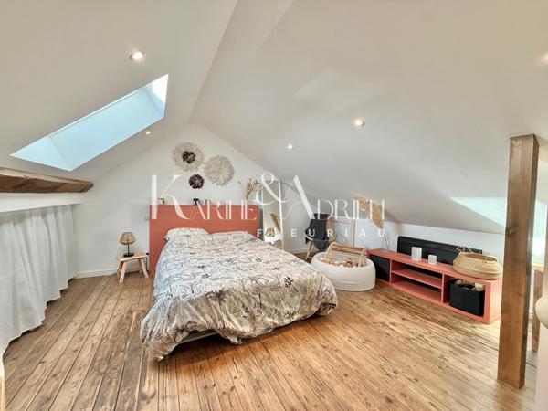 Maison de ville 3 chambres, bureau, véranda, cave et jardin