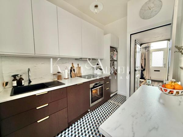 Maison de ville 3 chambres, bureau, véranda, cave et jardin