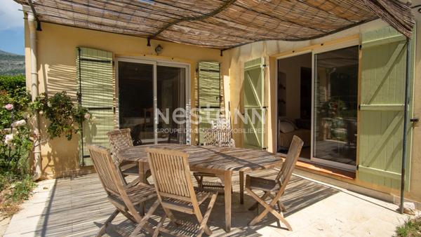Maison 6 pièces à vendre à Saint Vallier de Thiey avec piscine et grand terrain