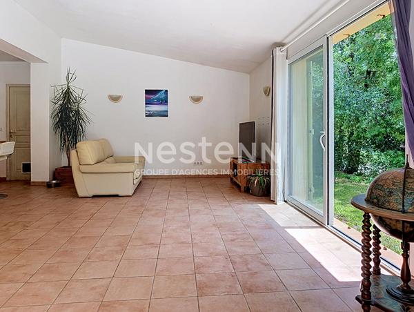 Maison 6 pièces à vendre à Saint Vallier de Thiey avec piscine et grand terrain