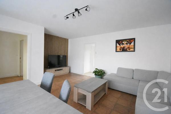 Maison à vendre  6 pièces - 129 m 2   VICHY  - 03