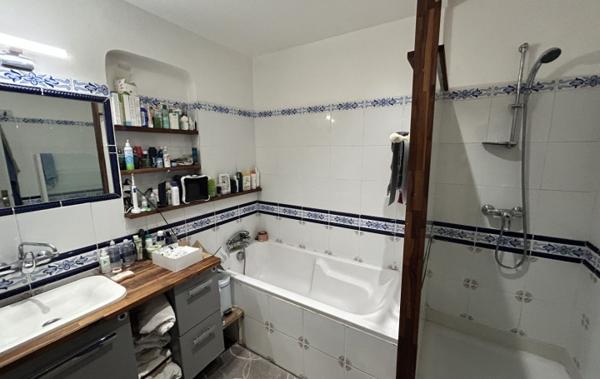 Vente Maison de plain-pied 5 pièces Carbon-blanc   