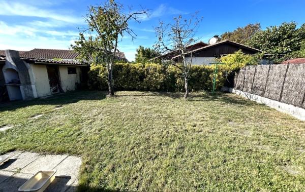 Vente Maison de plain-pied 5 pièces Carbon-blanc   