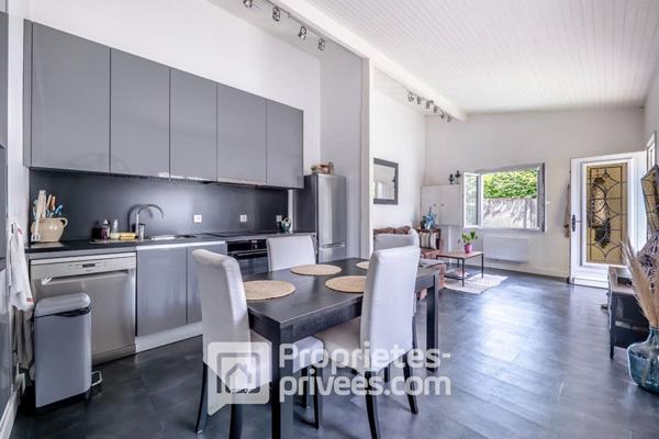 Maison confortable avec petit jardin