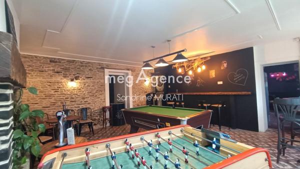 Fonds De Commerce à PRE-EN-PAIL-SAINT-SAMSON, 53140 - 4 pièces 134m²