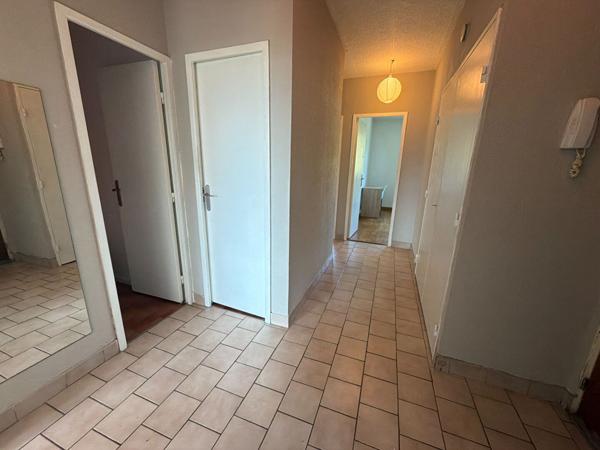 Appartement 3 pièces à vendre à Cognin - Dernier étage avec vue montagne