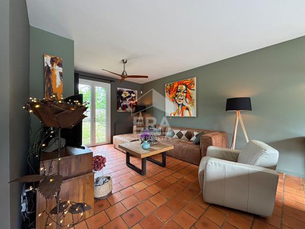 À vendre, à Boulazac (24750) superbe VILLA entièrement rénovée, sur les hauteurs de Périgueux