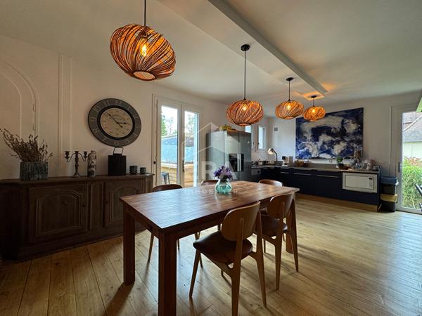 À vendre, à Boulazac (24750) superbe VILLA entièrement rénovée, sur les hauteurs de Périgueux