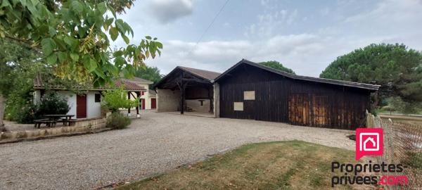 Ensemble immobilier Grateloup Saint Gayrand : Maison 8 pièce(s) 303 m2 + Appartement T2 indépendant+ Dépendances