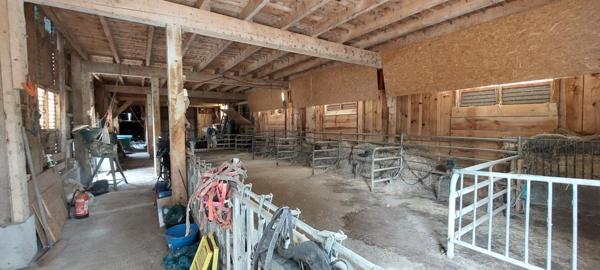 Ensemble immobilier Grateloup Saint Gayrand : Maison 8 pièce(s) 303 m2 + Appartement T2 indépendant+ Dépendances
