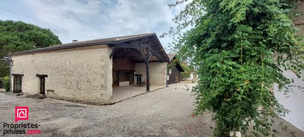 Ensemble immobilier Grateloup Saint Gayrand : Maison 8 pièce(s) 303 m2 + Appartement T2 indépendant+ Dépendances