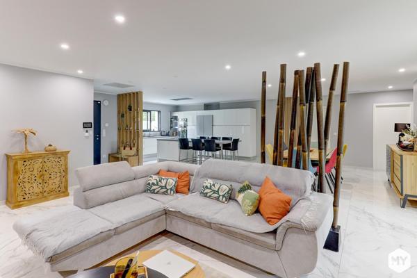 Maison • Vente • 204m2 • Orléat 492 000 € FAI