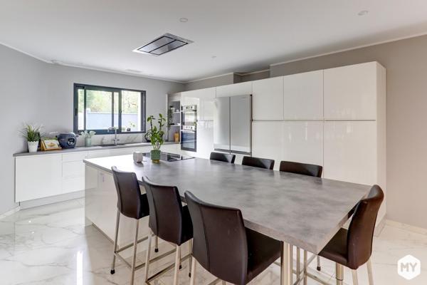 Maison • Vente • 204m2 • Orléat 492 000 € FAI