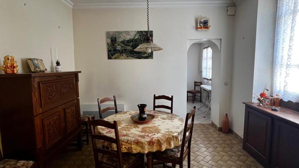Maison 5 pièces – 87 m² environ à Rennes Saint-Hélier (ref : 40654)