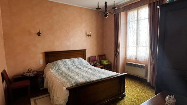 Maison 5 pièces – 87 m² environ à Rennes Saint-Hélier (ref : 40654)