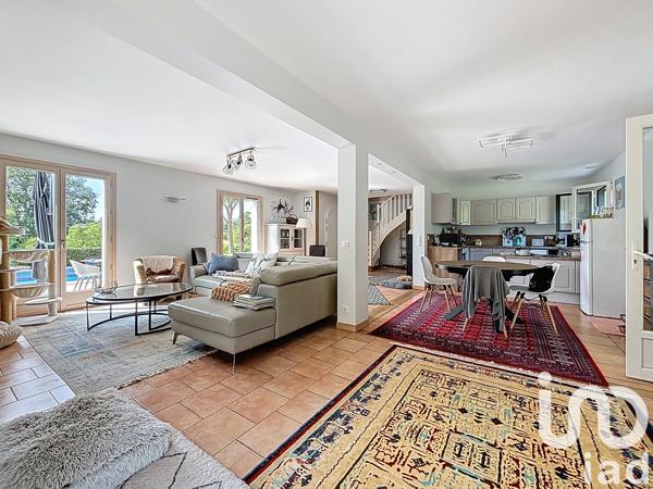 Maison à vendre 5 pièces 150 m² Colombier