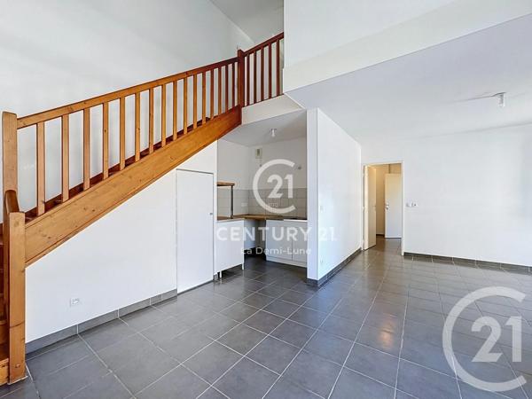 Appartement T4 à vendre  4 pièces - 84,58 m 2   TASSIN LA DEMI LUNE  - 69