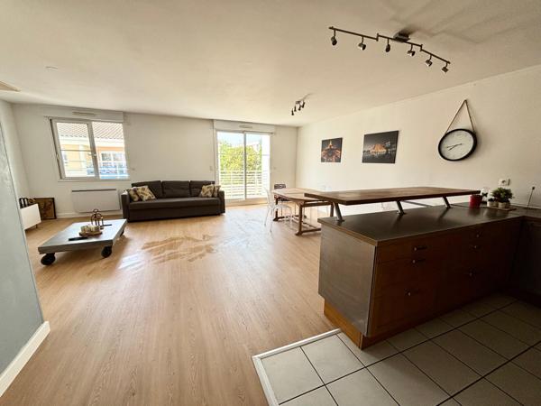 Bel appartement dans résidence récente et sécurisée