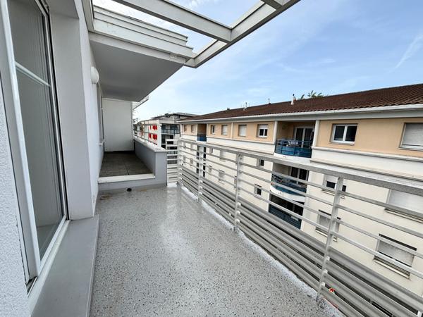 Bel appartement dans résidence récente et sécurisée