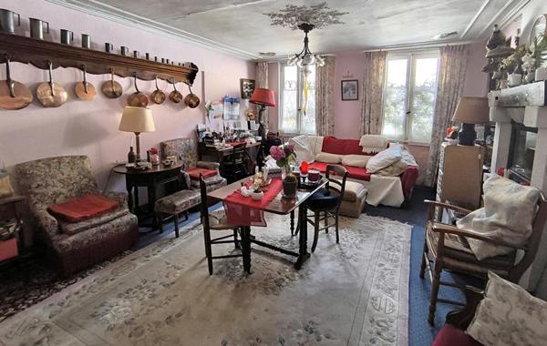 Maison Clermont 6 pièce(s) 185 m2