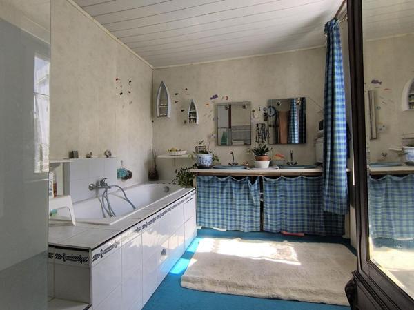 Maison Clermont 6 pièce(s) 185 m2