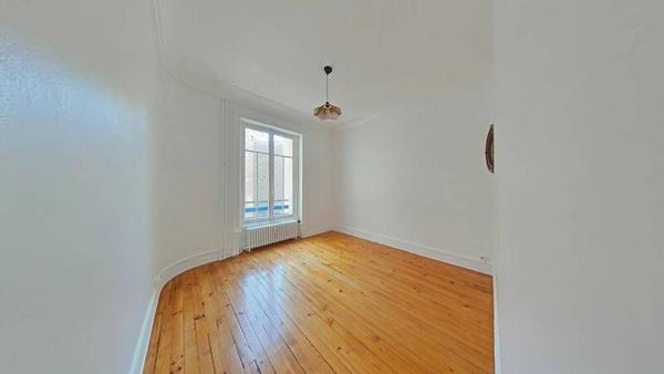 Appartement 3 pièces                                        - 42000 Saint-Étienne Réf : 13331