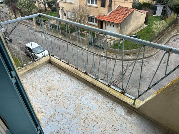 Appartement avec balcon a Carcassonne
