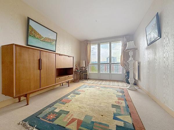 A vendre T3 de 73m2 avec balcon, cave et box de rangement ? Quartier Garibaldi - sotteville les rouen